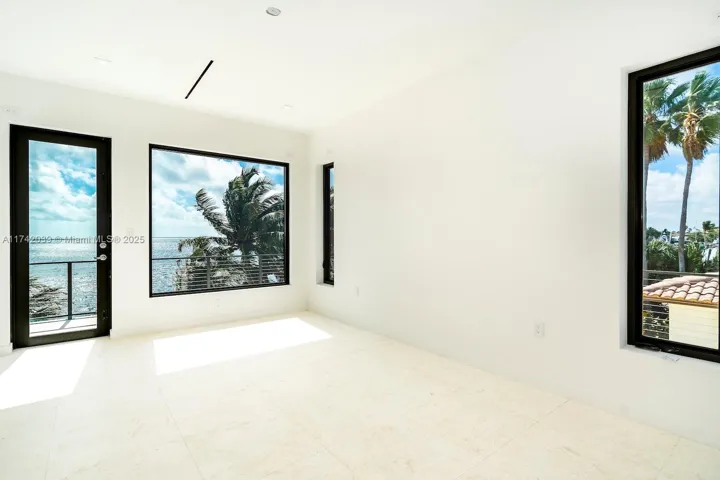 at 650 Lugo Avenue, Coral Gables, FL 33156 Unit For Sale 8 Bedrooms 7 Bathrooms MLS# A11742039 Price $29,900,000 9287