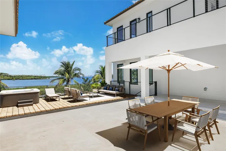 at 650 Lugo Avenue, Coral Gables, FL 33156 Unit For Sale 8 Bedrooms 7 Bathrooms MLS# A11742039 Price $29,900,000 9287