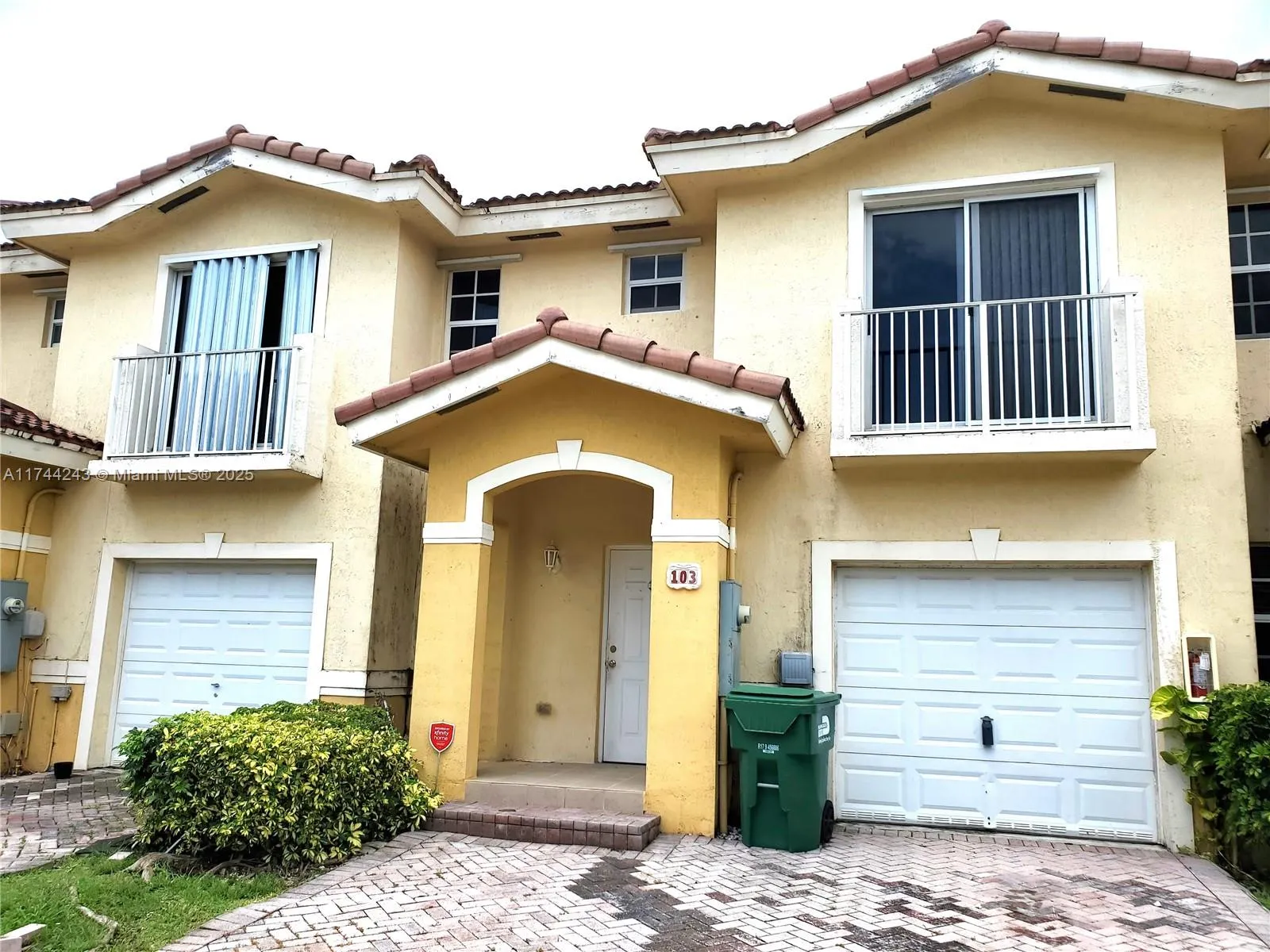 14122 Sw 260th St 103, Homestead, Florida 33032, Homestead, Florida 33032, 3 Bedrooms Bedrooms, ,2 BathroomsBathrooms,Residential,For Sale,14122 Sw 260th St 103, Homestead, Florida 33032,A11744243