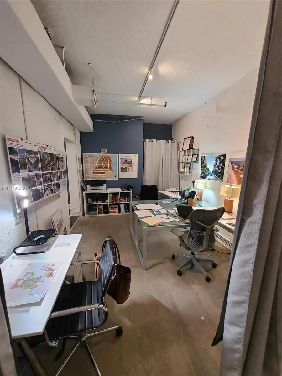 5781 Biscayne Blvd Cs-1, Miami, Florida 33137, Miami, Florida 33137, ,Commercial Sale,For Sale,5781 Biscayne Blvd Cs-1, Miami, Florida 33137,A11744815