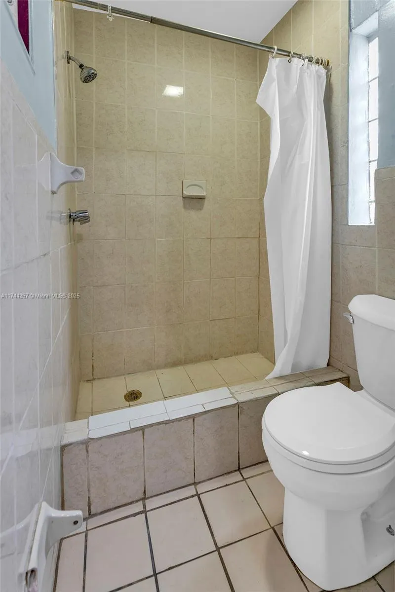 1150 S Federal Hwy, Dania Beach, Florida 33004, Dania Beach, Florida 33004, ,Commercial Sale,For Sale,1150 S Federal Hwy, Dania Beach, Florida 33004,A11744267