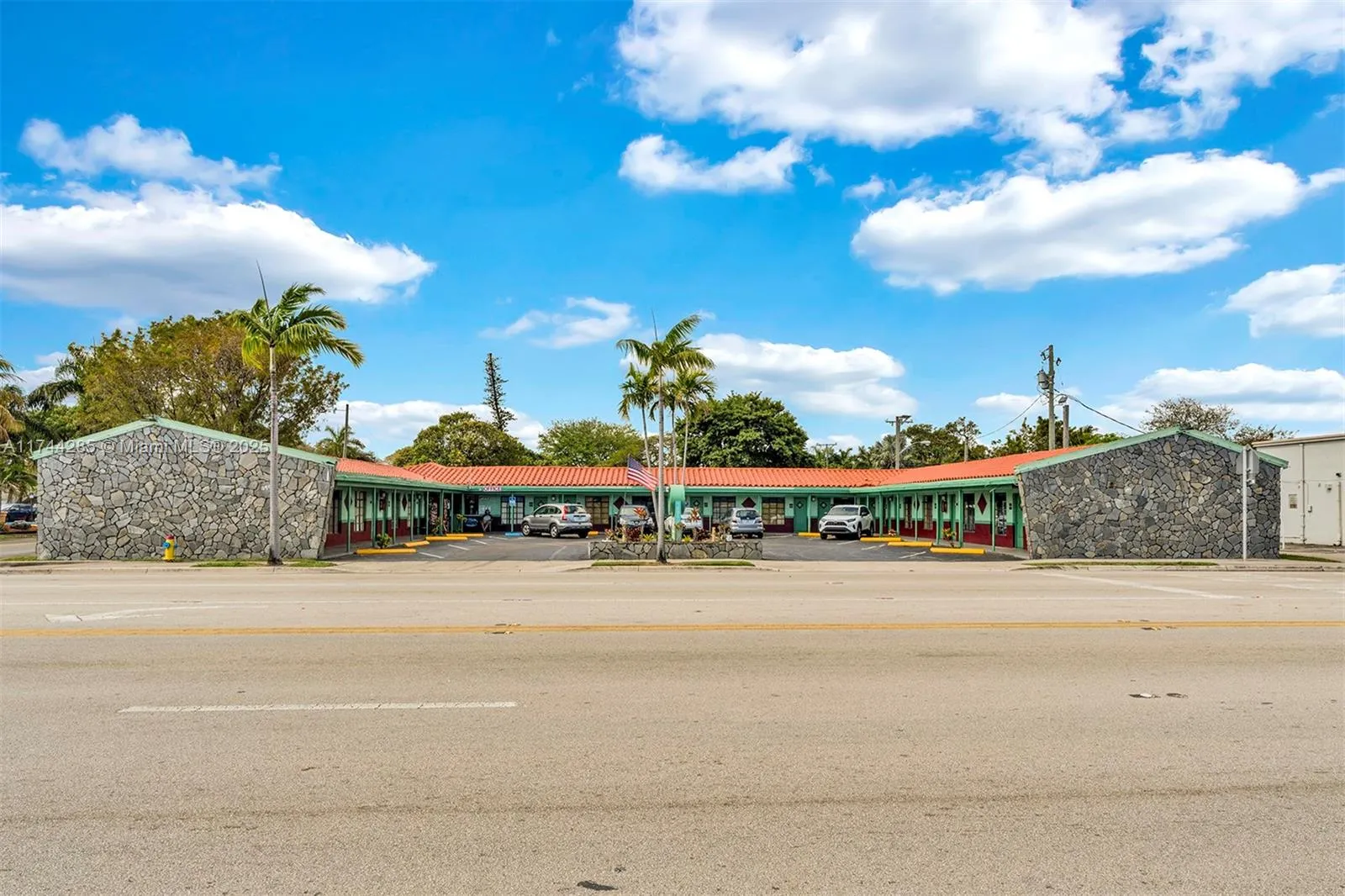 1290 S Federal Hwy, Dania Beach, Florida 33004, Dania Beach, Florida 33004, ,Commercial Sale,For Sale,1290 S Federal Hwy, Dania Beach, Florida 33004,A11744285