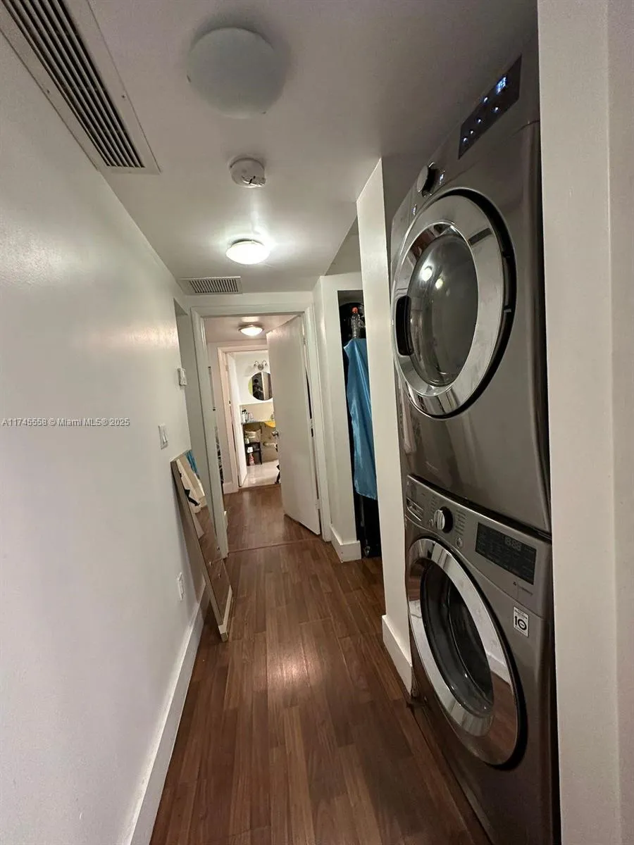 7025 Rue Granville, Miami Beach, Florida 33141, Miami Beach, Florida 33141, ,Residential Income,For Sale,7025 Rue Granville, Miami Beach, Florida 33141,A11745558