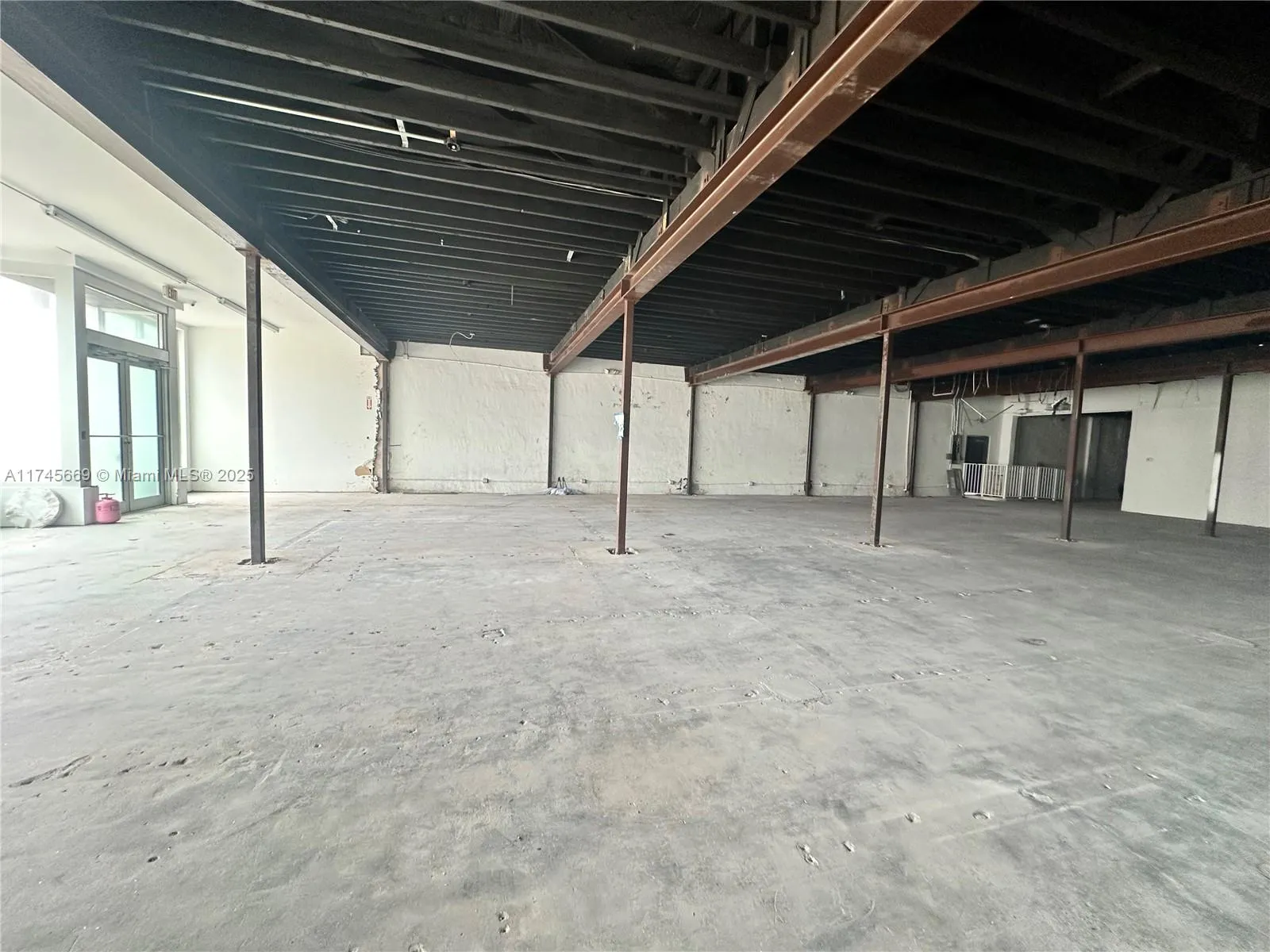 2020 Harrison St, Hollywood, Florida 33020, Hollywood, Florida 33020, ,Commercial Sale,For Sale,2020 Harrison St, Hollywood, Florida 33020,A11745669