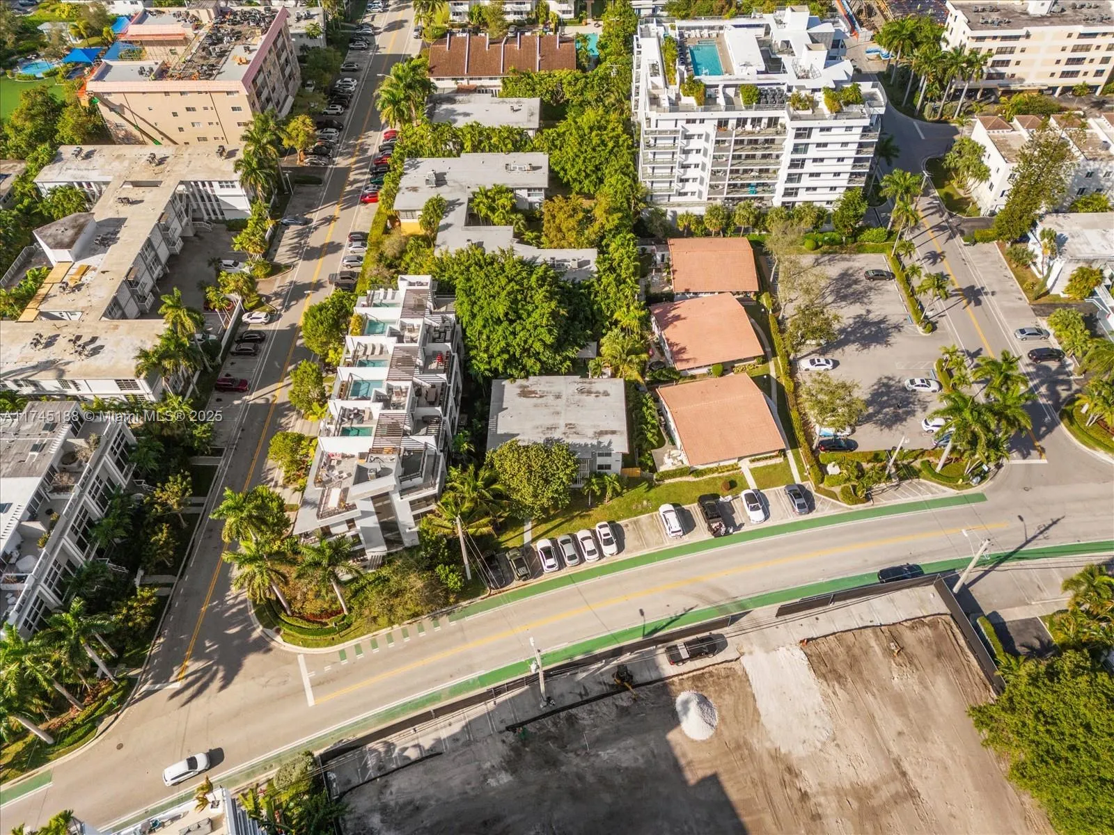 9950 E Bay Harbor Dr, Bay Harbor Islands, Florida, Bay Harbor Islands, Florida 33154, ,Residential Income,For Sale,9950 E Bay Harbor Dr, Bay Harbor Islands, Florida ,A11745188