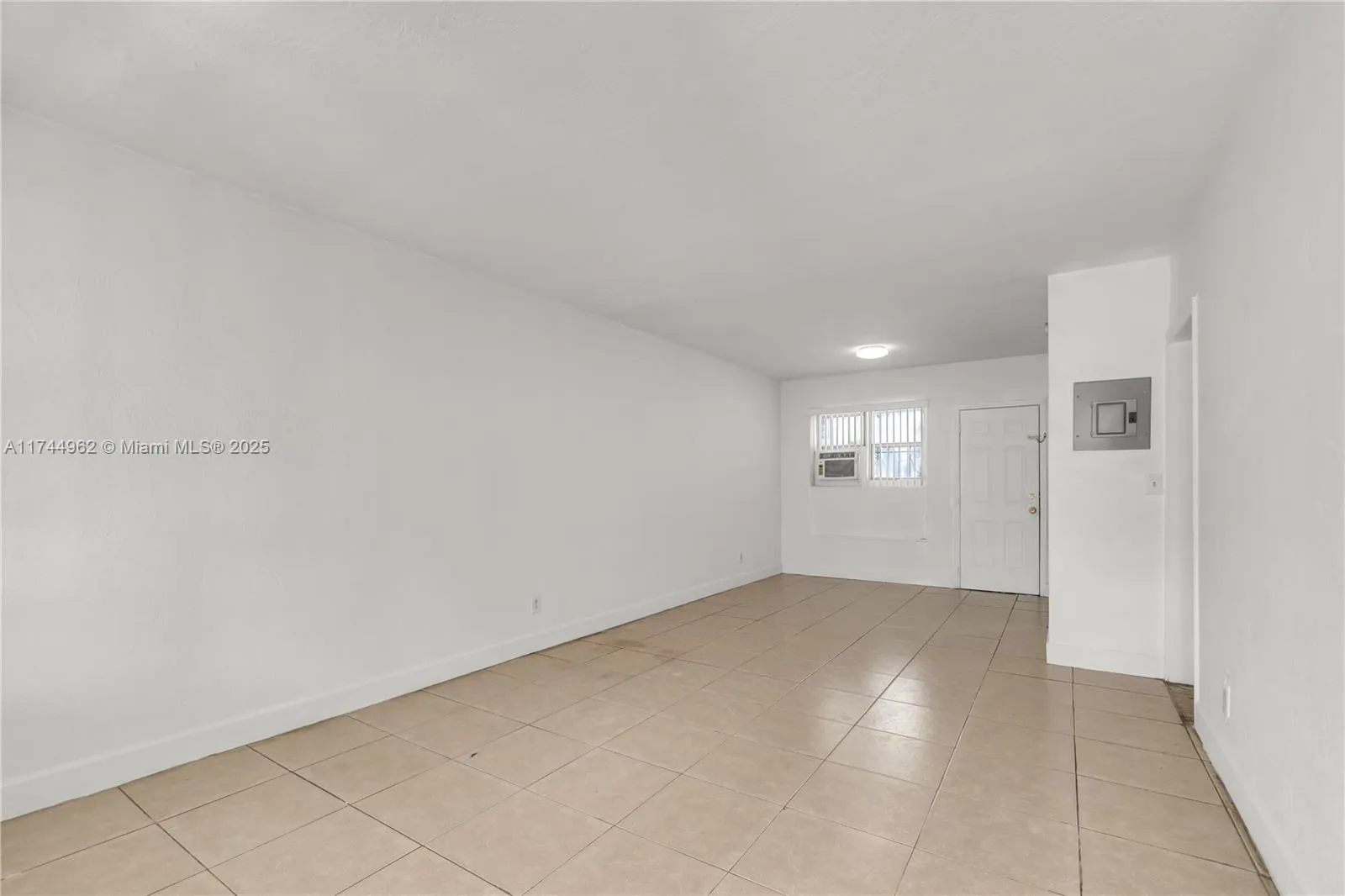 7525 Ne Miami Ct, Miami, Florida 33138, Miami, Florida 33138, ,Commercial Sale,For Sale,7525 Ne Miami Ct, Miami, Florida 33138,A11744962