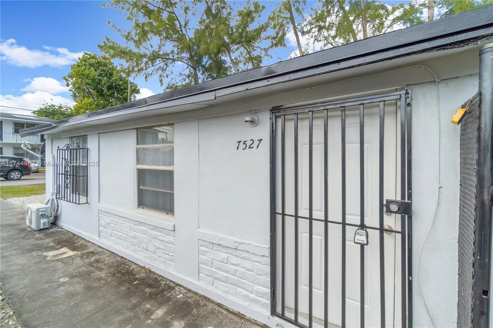 7525 Ne Miami Ct, Miami, Florida 33138, Miami, Florida 33138, ,Commercial Sale,For Sale,7525 Ne Miami Ct, Miami, Florida 33138,A11744962