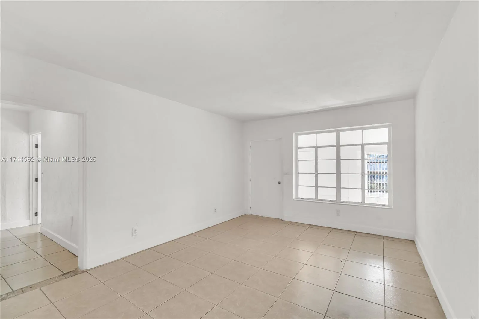 7525 Ne Miami Ct, Miami, Florida 33138, Miami, Florida 33138, ,Commercial Sale,For Sale,7525 Ne Miami Ct, Miami, Florida 33138,A11744962