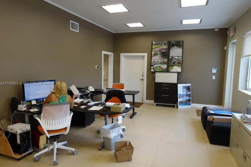 6130 Ne 4th Ct, Miami, Florida 33137, Miami, Florida 33137, ,Commercial Sale,For Sale,6130 Ne 4th Ct, Miami, Florida 33137,A11746869