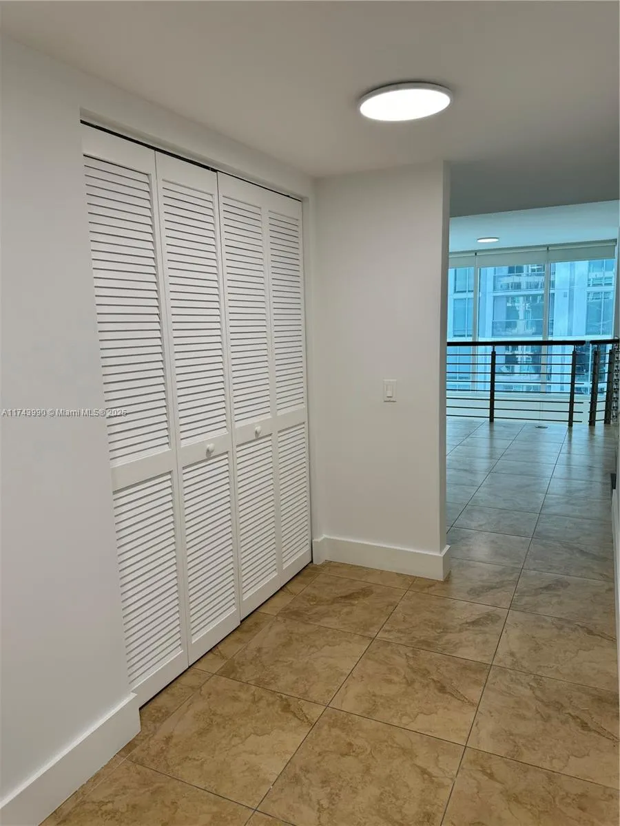 41 Se 5th St 808, Miami, Florida 33131, Miami, Florida 33131, 2 Bedrooms Bedrooms, ,2 BathroomsBathrooms,Residential,For Sale,41 Se 5th St 808, Miami, Florida 33131,A11743990