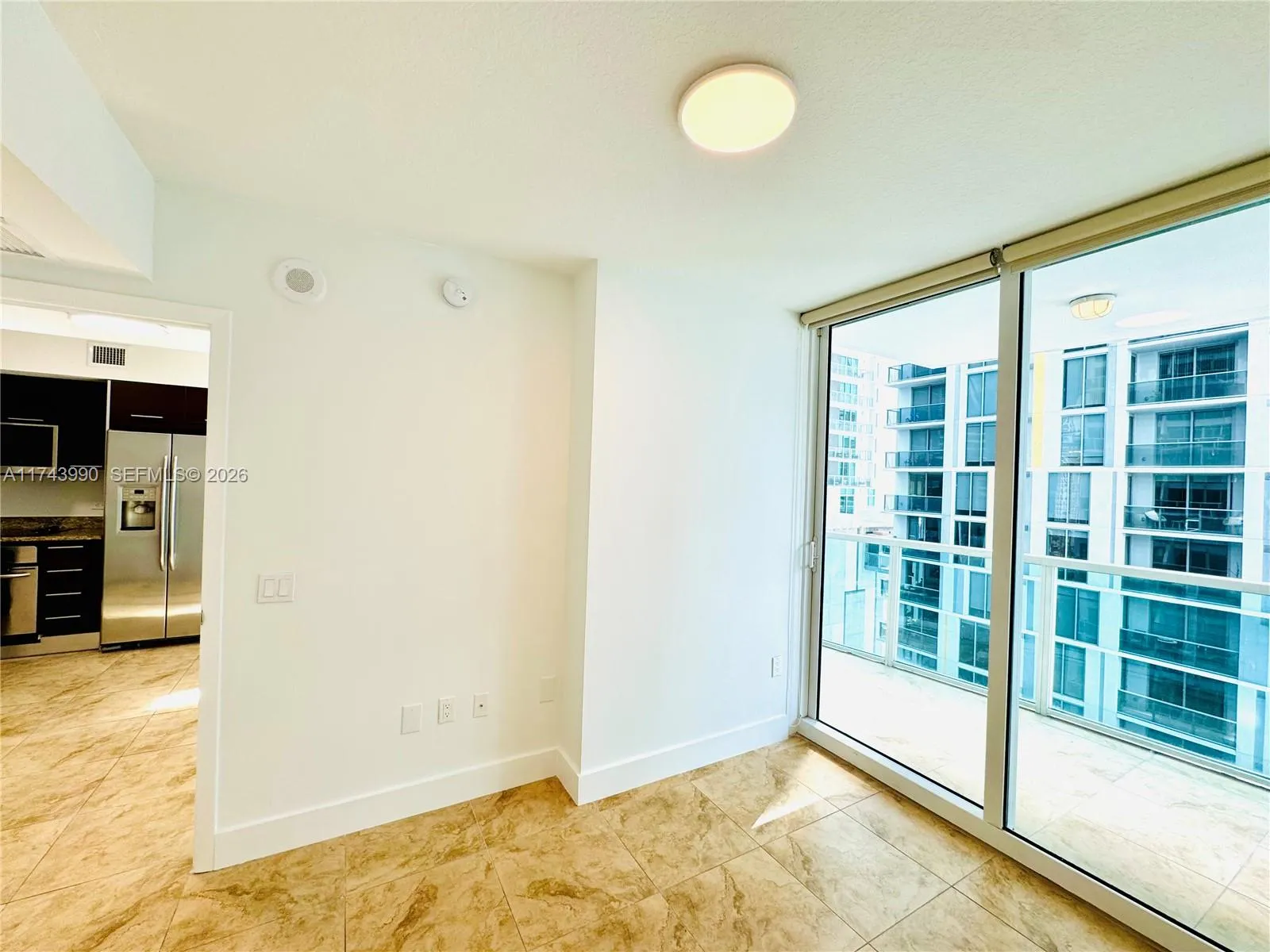 41 Se 5th St 808, Miami, Florida 33131, Miami, Florida 33131, 2 Bedrooms Bedrooms, ,2 BathroomsBathrooms,Residential,For Sale,41 Se 5th St 808, Miami, Florida 33131,A11743990