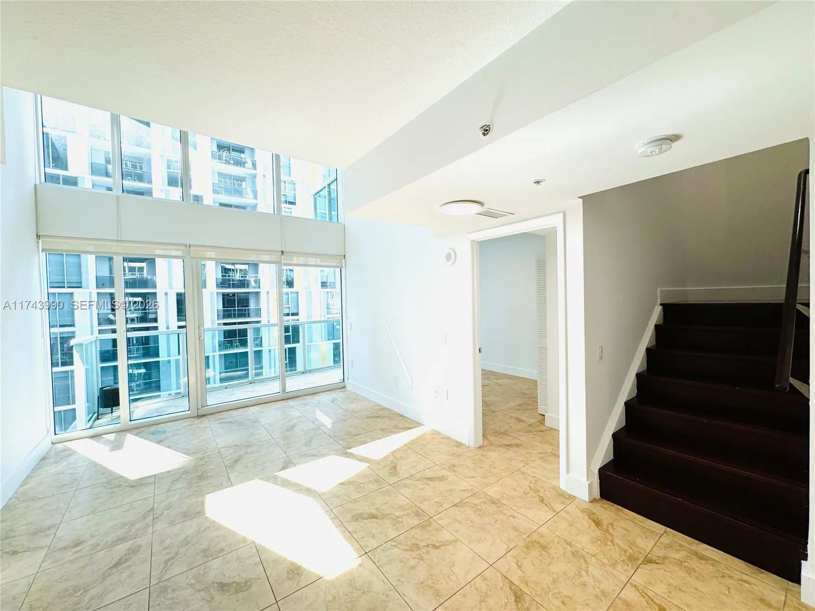 41 Se 5th St 808, Miami, Florida 33131, Miami, Florida 33131, 2 Bedrooms Bedrooms, ,2 BathroomsBathrooms,Residential,For Sale,41 Se 5th St 808, Miami, Florida 33131,A11743990