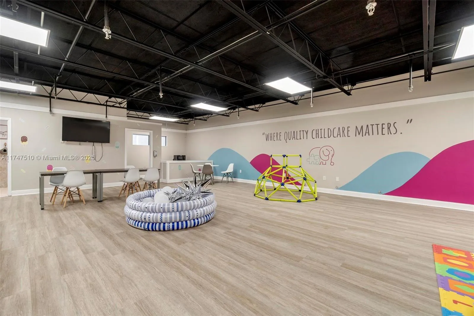 7007 N Waterway Dr, Miami, Florida 33155, Miami, Florida 33155, ,Business Opportunity,For Sale,7007 N Waterway Dr, Miami, Florida 33155,A11747510