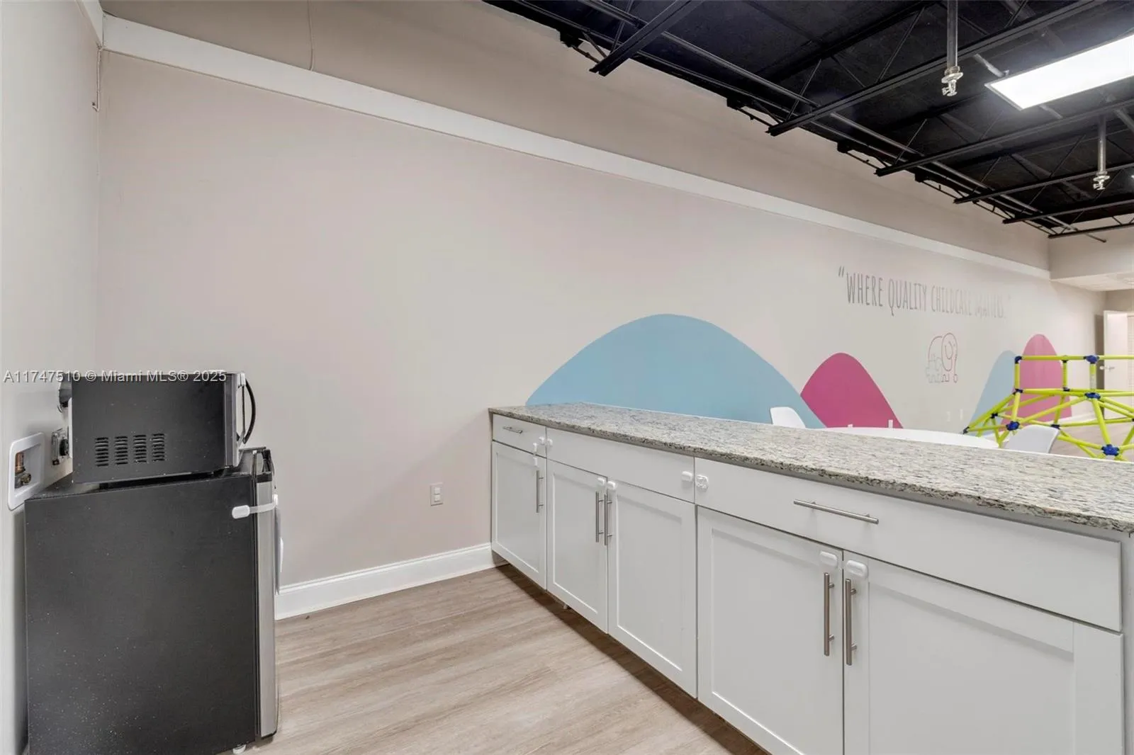 7007 N Waterway Dr, Miami, Florida 33155, Miami, Florida 33155, ,Business Opportunity,For Sale,7007 N Waterway Dr, Miami, Florida 33155,A11747510