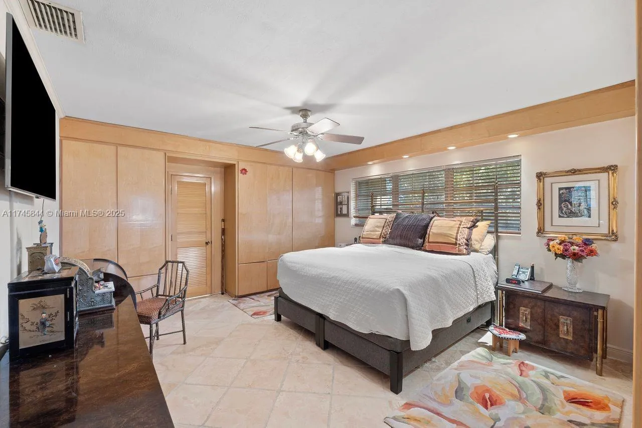 765 N Shore Dr, Miami Beach, Florida 33141, Miami Beach, Florida 33141, 4 Bedrooms Bedrooms, ,2 BathroomsBathrooms,Residential,For Sale,765 N Shore Dr, Miami Beach, Florida 33141,A11745844