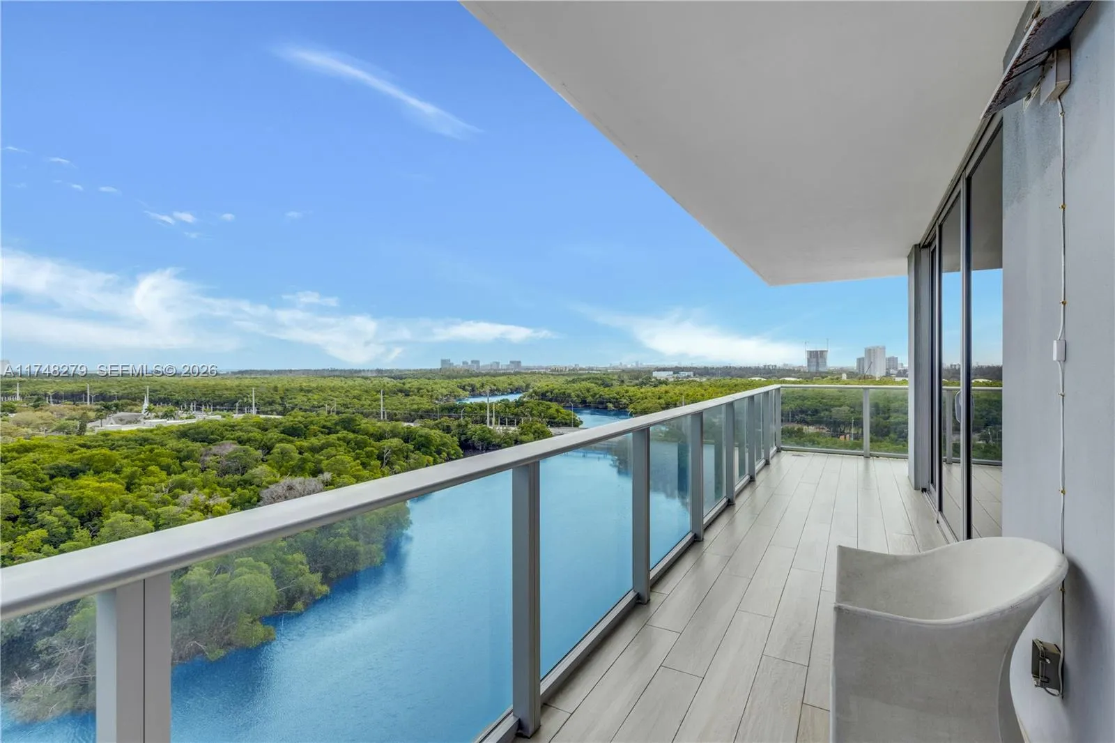 16385 Biscayne Blvd 1221, North Miami Beach, Flori, North Miami Beach, Florida 33160, 3 Bedrooms Bedrooms, ,3 BathroomsBathrooms,Residential,For Sale,16385 Biscayne Blvd 1221, North Miami Beach, Flori,A11748279