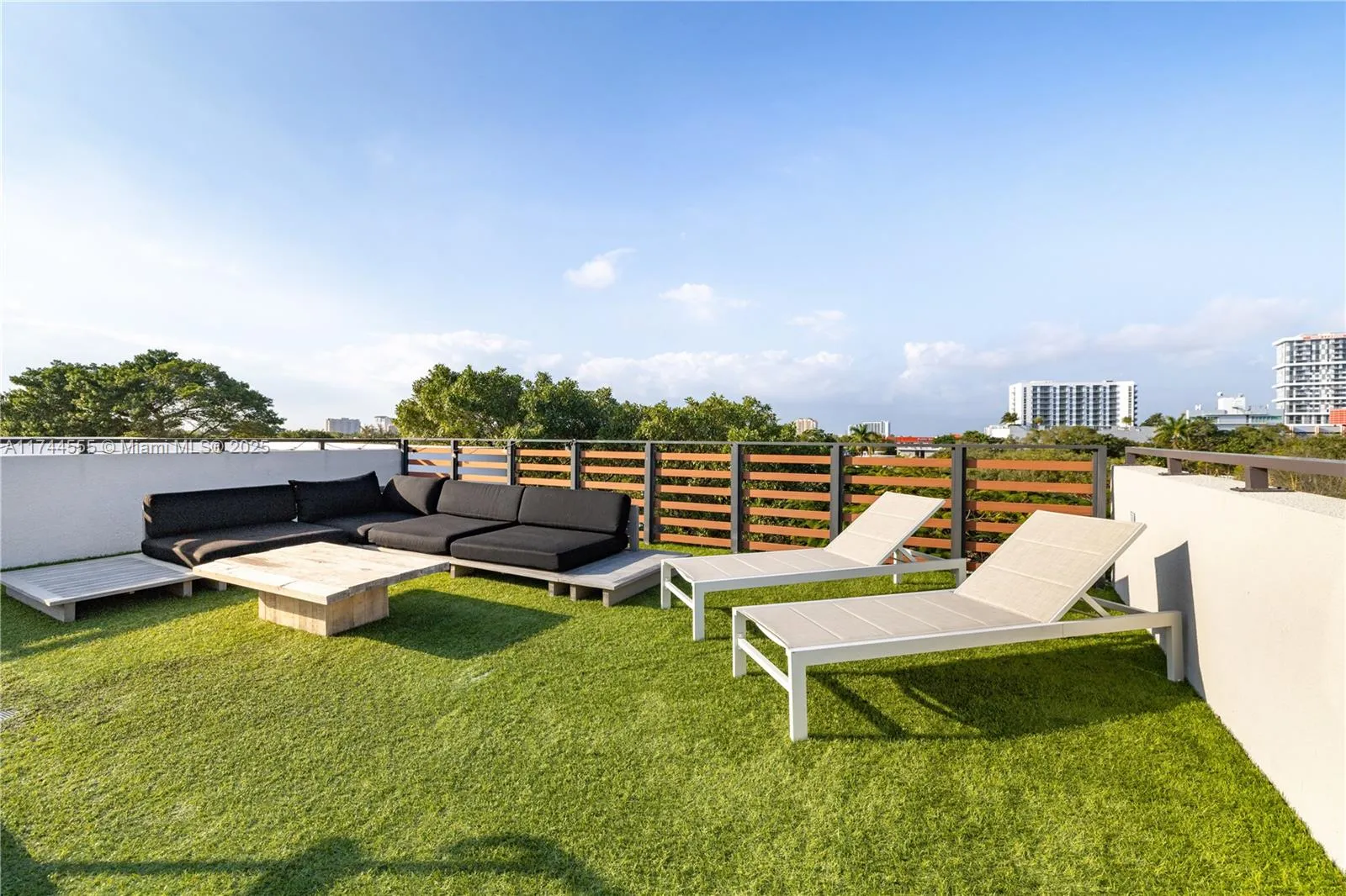 2955 Bird Ave, Miami, Florida 33133, Miami, Florida 33133, ,Commercial Sale,For Sale,2955 Bird Ave, Miami, Florida 33133,A11744555