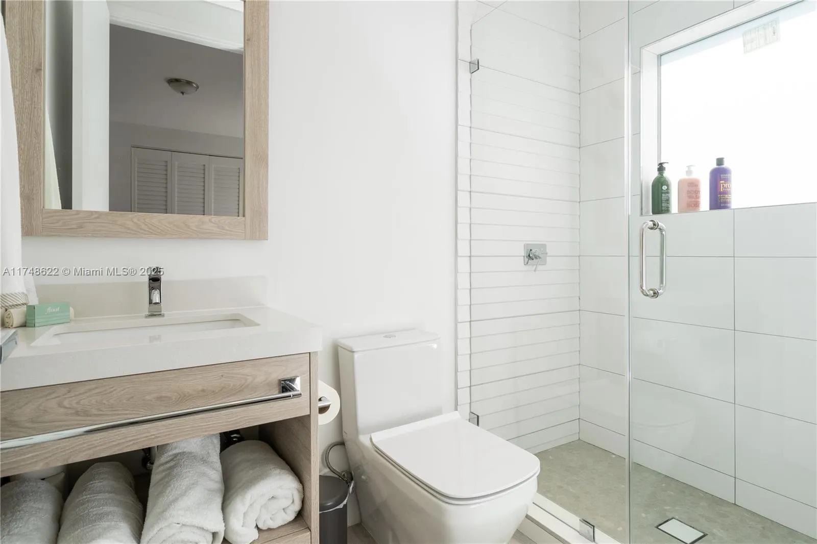 3572 Sw 23rd St 3572, Miami, Florida 33145, Miami, Florida 33145, 4 Bedrooms Bedrooms, ,4 BathroomsBathrooms,Residential Lease,For Rent,3572 Sw 23rd St 3572, Miami, Florida 33145,A11748622