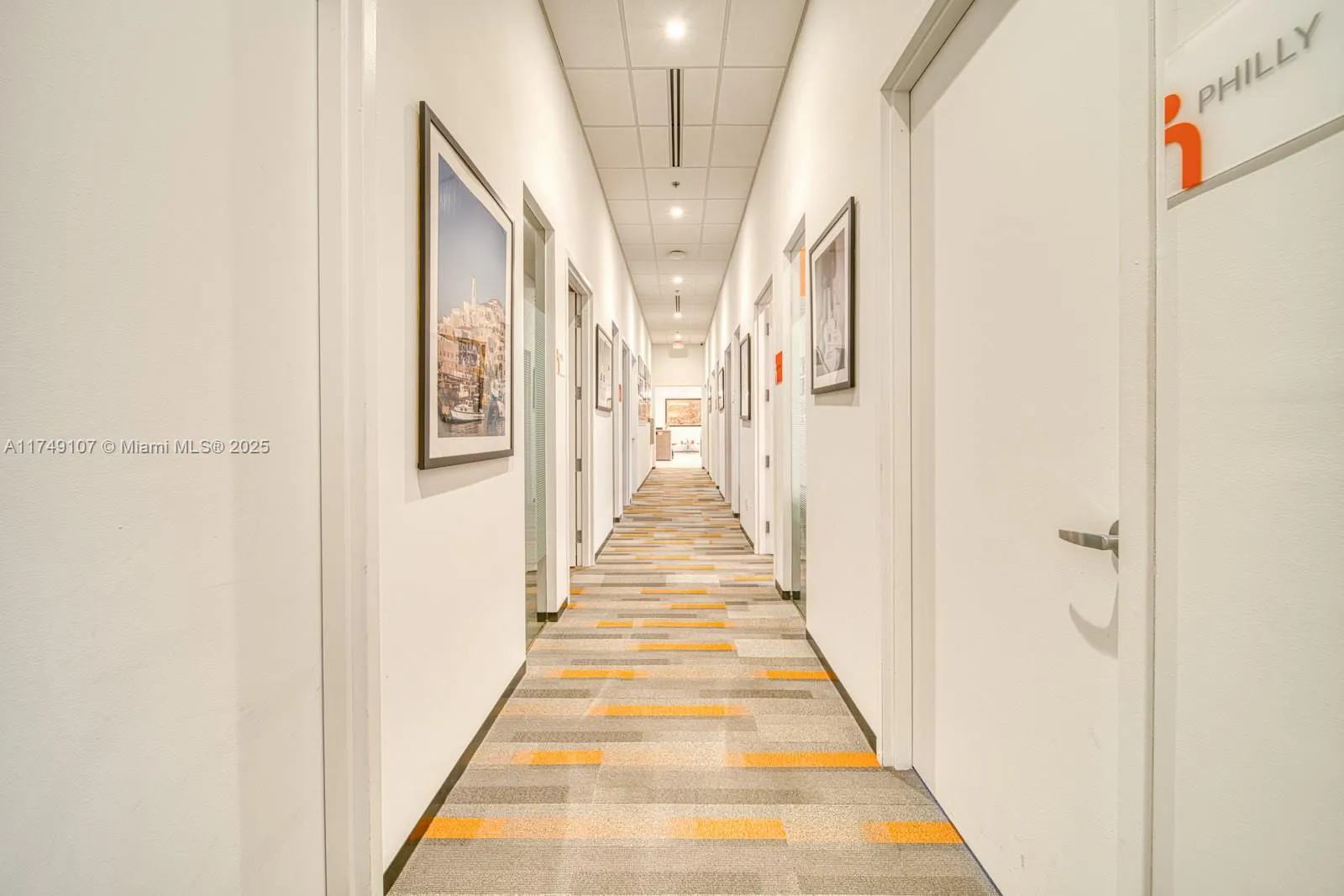 2 Alhambra Plz Ph2-a, Coral Gables, Florida 33134, Coral Gables, Florida 33134, ,Commercial Lease,For Rent,2 Alhambra Plz Ph2-a, Coral Gables, Florida 33134,A11749107