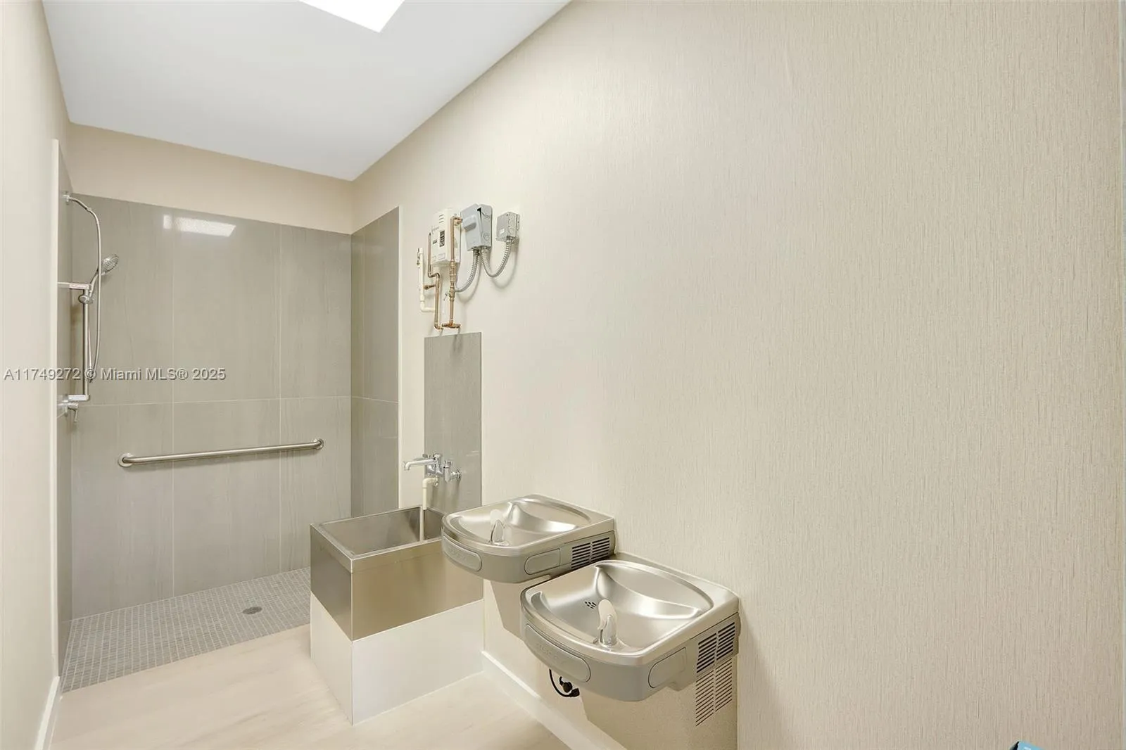 235 Ne 67th St 3, Miami, Florida 33138, Miami, Florida 33138, ,Commercial Sale,For Sale,235 Ne 67th St 3, Miami, Florida 33138,A11749272