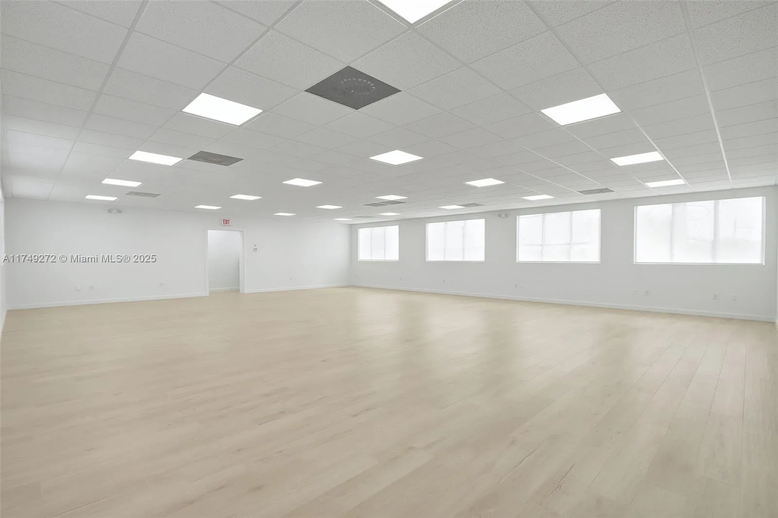 235 Ne 67th St 3, Miami, Florida 33138, Miami, Florida 33138, ,Commercial Sale,For Sale,235 Ne 67th St 3, Miami, Florida 33138,A11749272