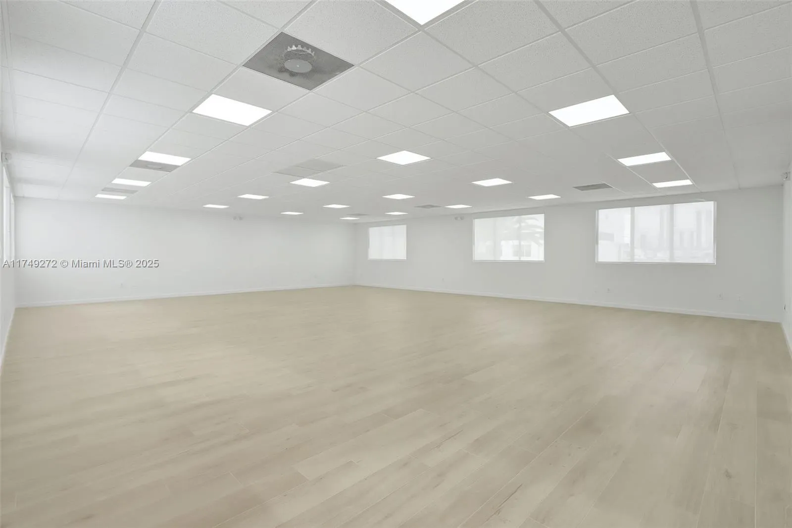 235 Ne 67th St 3, Miami, Florida 33138, Miami, Florida 33138, ,Commercial Sale,For Sale,235 Ne 67th St 3, Miami, Florida 33138,A11749272