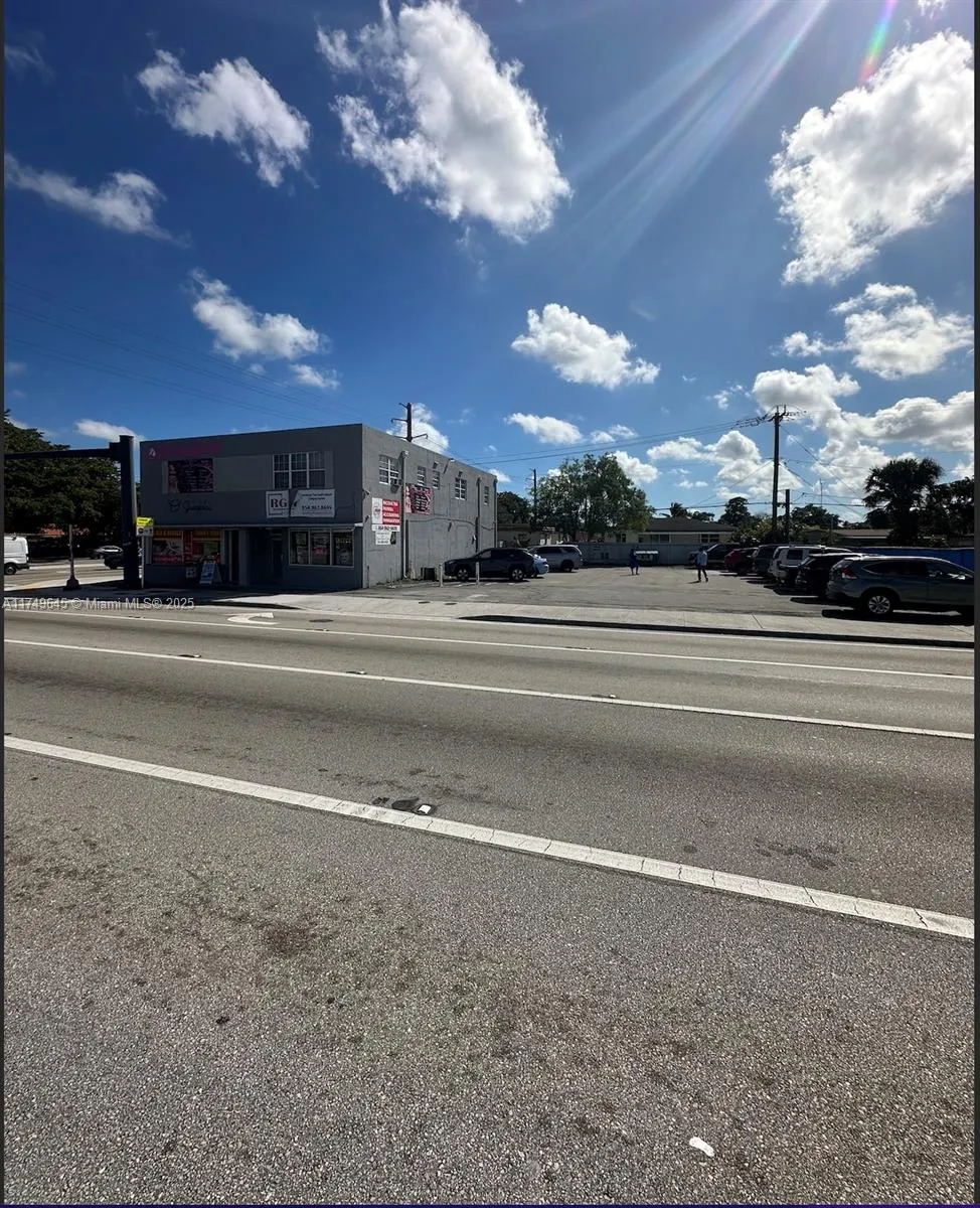 6400 & 6402 Pembroke Rd, Miramar, Florida 3302, Miramar, Florida 33023, ,Commercial Sale,For Sale,6400 & 6402 Pembroke Rd, Miramar, Florida 3302,A11749645