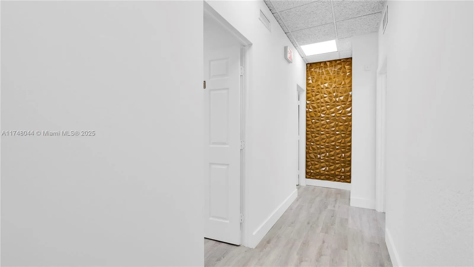 1900 N University Dr 206-1, Pembroke Pines, Florid, Pembroke Pines, Florida 33024, ,Commercial Lease,For Rent,1900 N University Dr 206-1, Pembroke Pines, Florid,A11748044