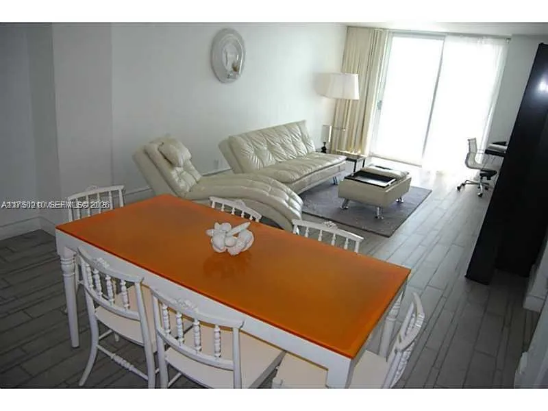 1100 West Ave 916, Miami Beach, Florida 33139, Miami Beach, Florida 33139, 2 Bedrooms Bedrooms, ,2 BathroomsBathrooms,Residential Lease,For Rent,1100 West Ave 916, Miami Beach, Florida 33139,A11750210