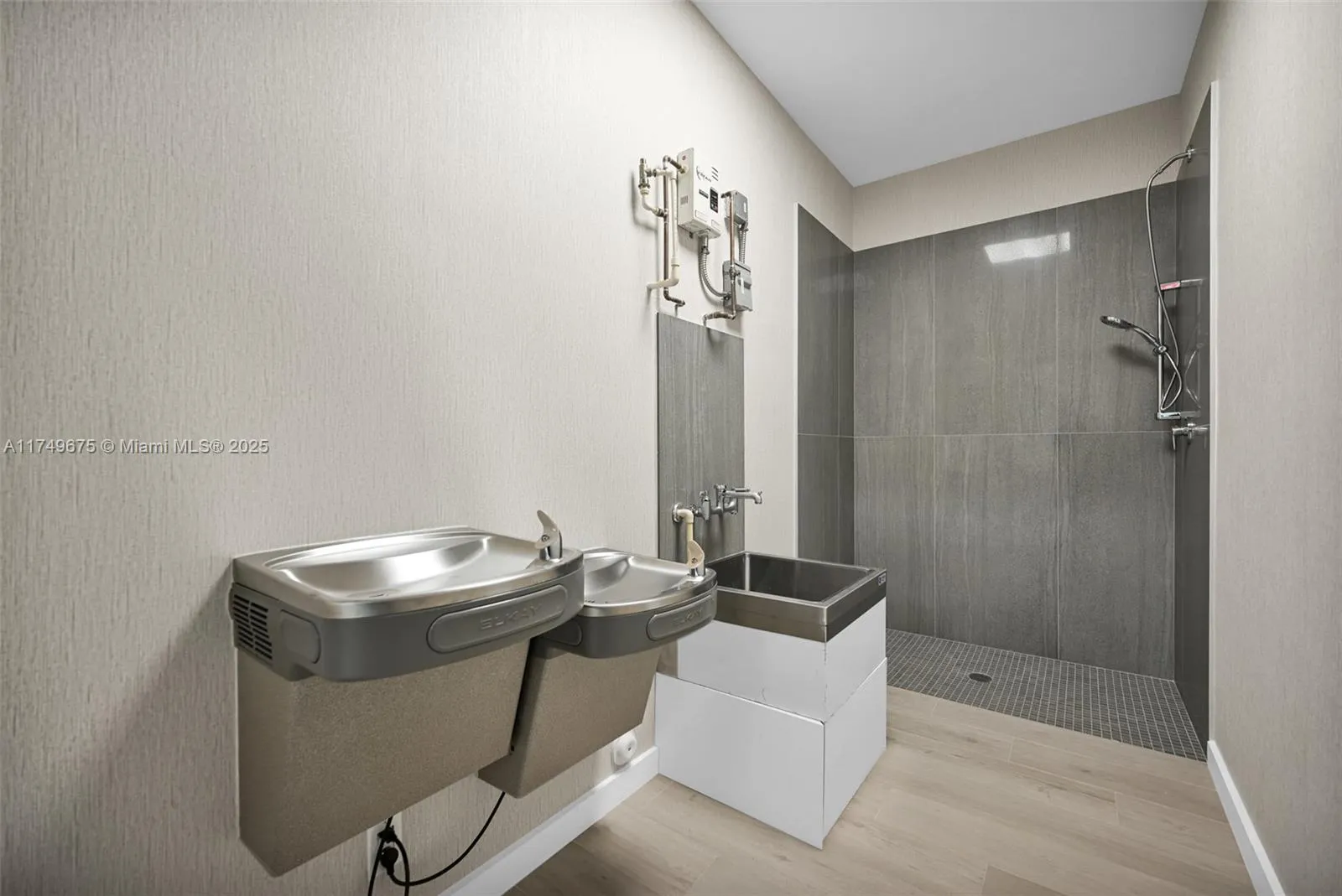 210 Ne 68th St 1, Miami, Florida 33138, Miami, Florida 33138, ,Commercial Sale,For Sale,210 Ne 68th St 1, Miami, Florida 33138,A11749675