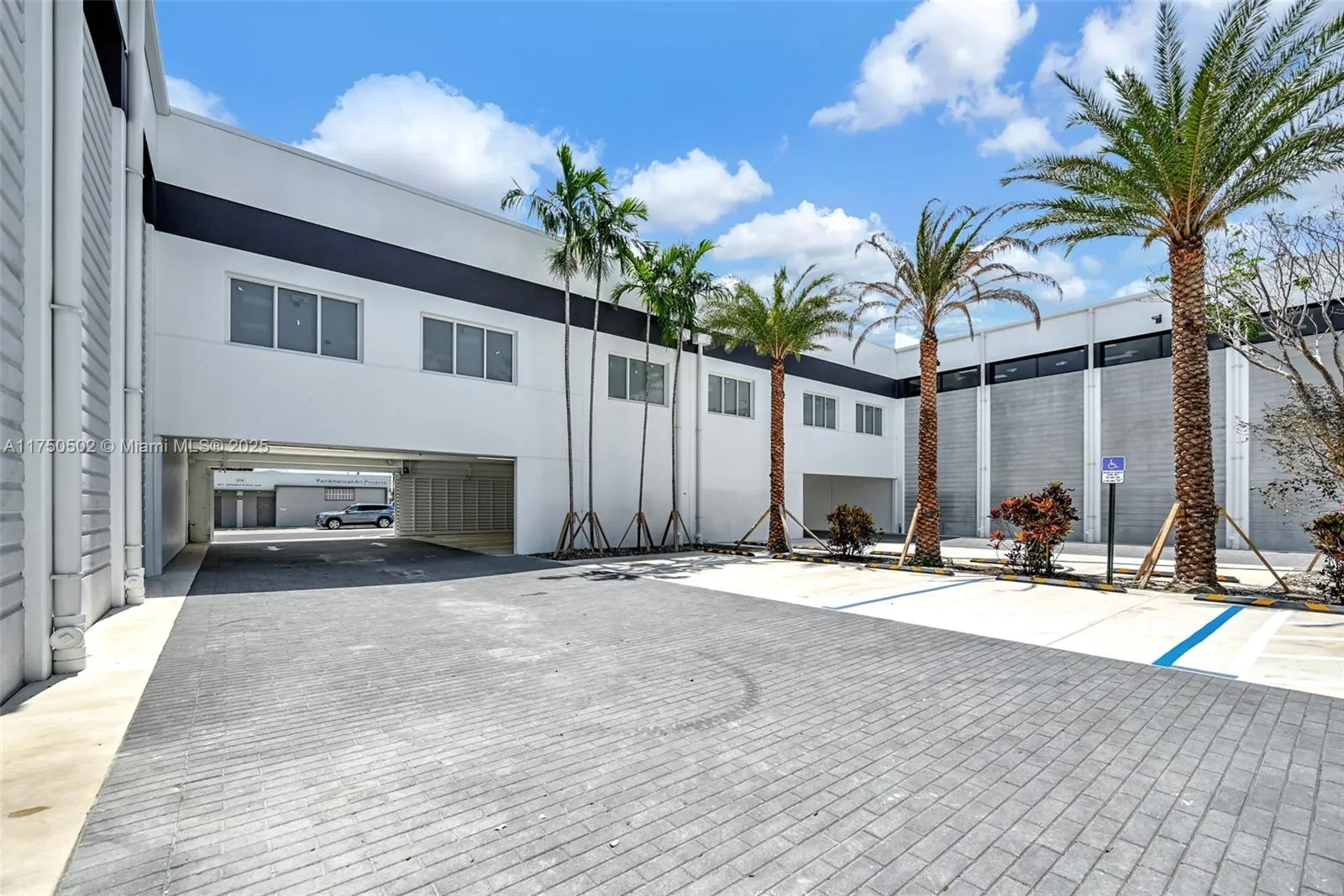 221 Ne 67th St 2, Miami, Florida 33138, Miami, Florida 33138, ,Commercial Sale,For Sale,221 Ne 67th St 2, Miami, Florida 33138,A11750502