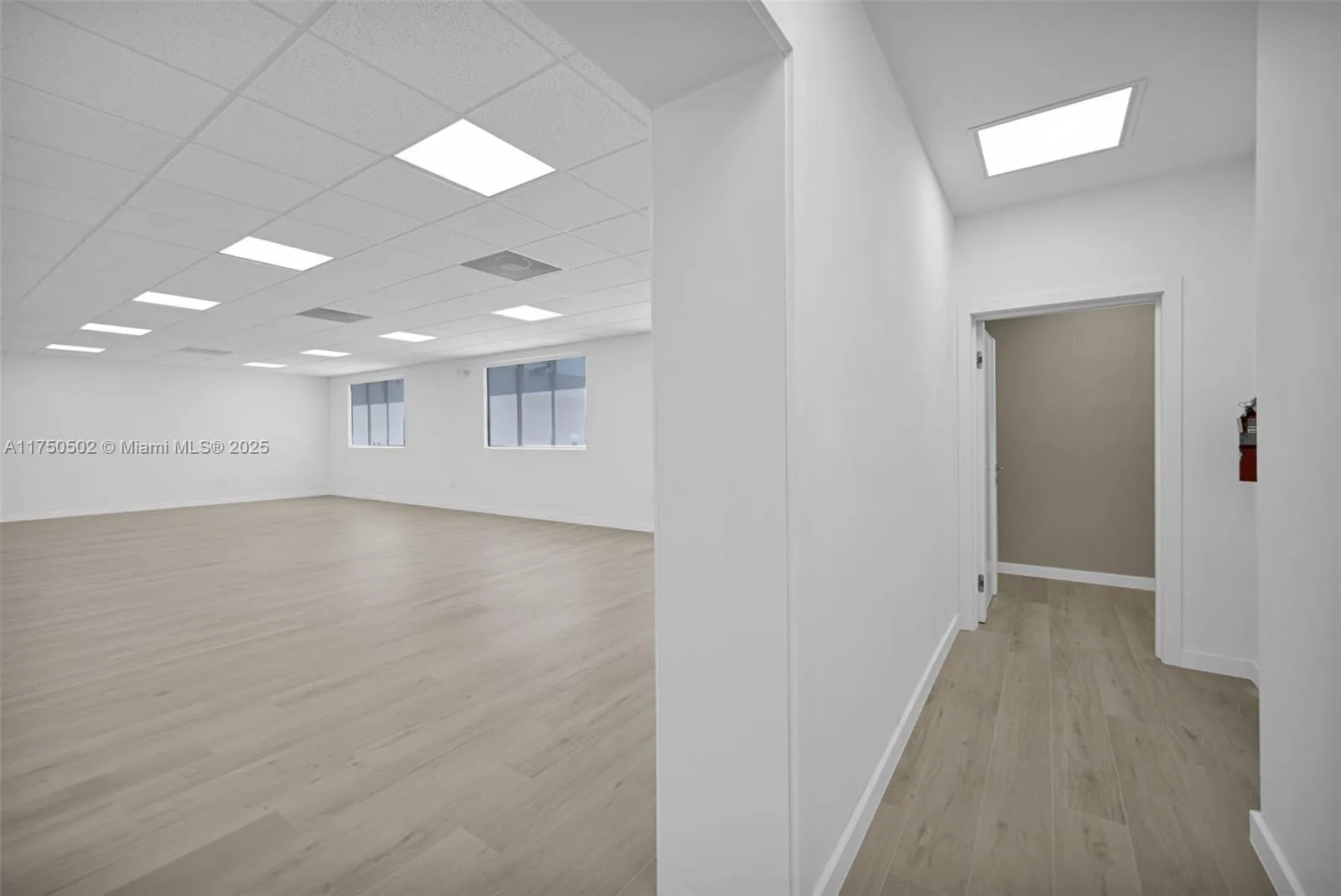 221 Ne 67th St 2, Miami, Florida 33138, Miami, Florida 33138, ,Commercial Sale,For Sale,221 Ne 67th St 2, Miami, Florida 33138,A11750502