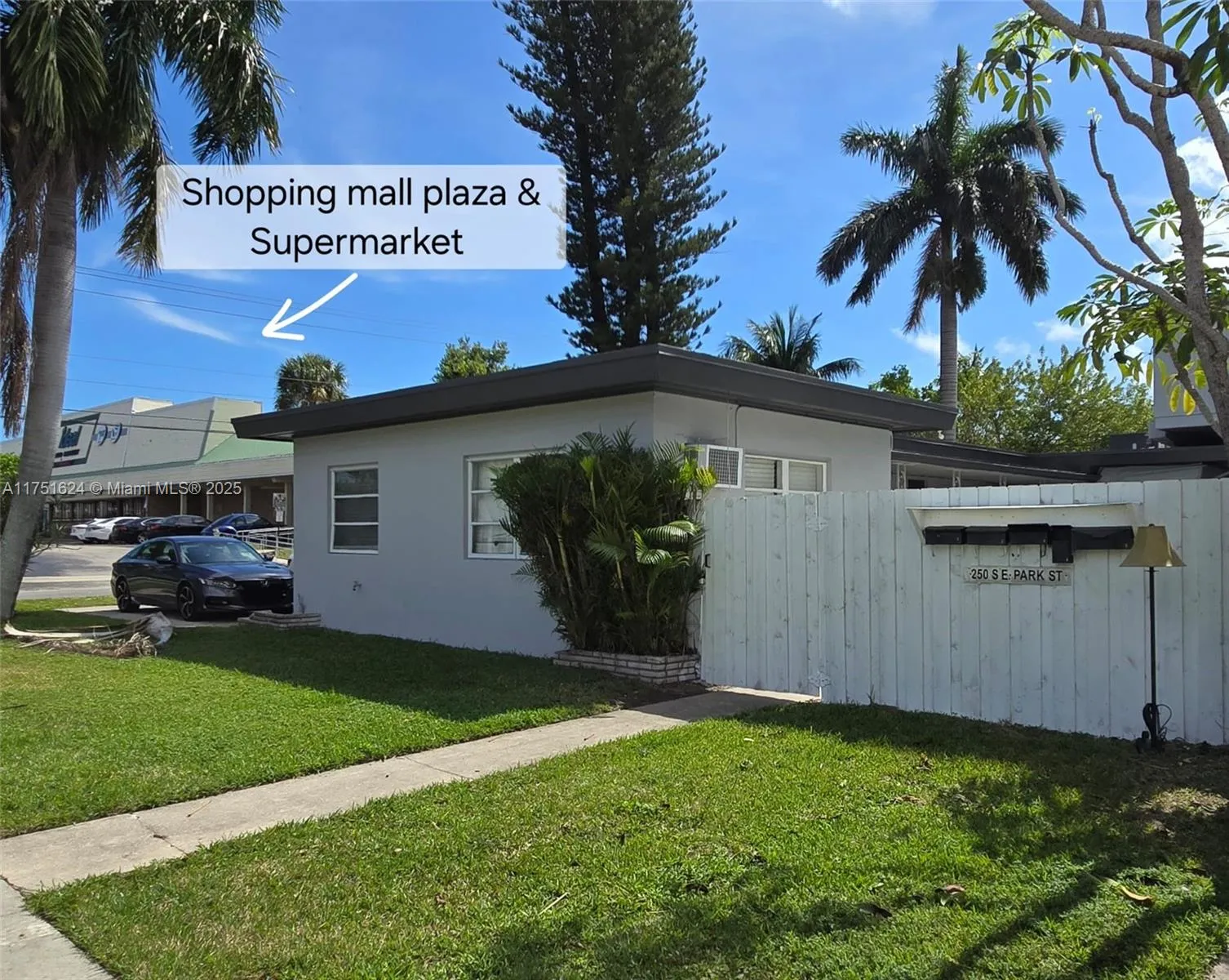 250 Se Park St 1-6, Dania Beach, Florida 33004, Dania Beach, Florida 33004, ,Commercial Sale,For Sale,250 Se Park St 1-6, Dania Beach, Florida 33004,A11751624