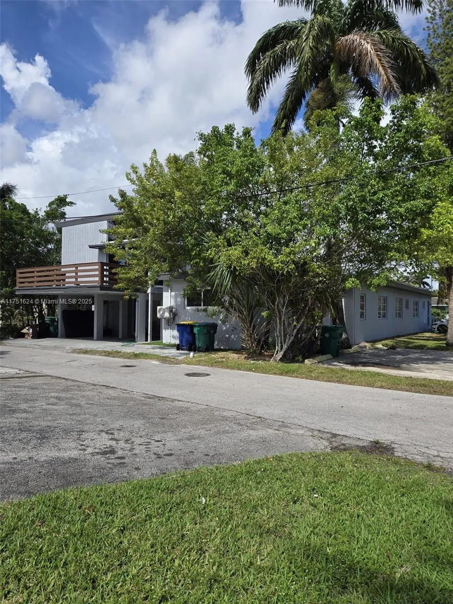 250 Se Park St 1-6, Dania Beach, Florida 33004, Dania Beach, Florida 33004, ,Commercial Sale,For Sale,250 Se Park St 1-6, Dania Beach, Florida 33004,A11751624