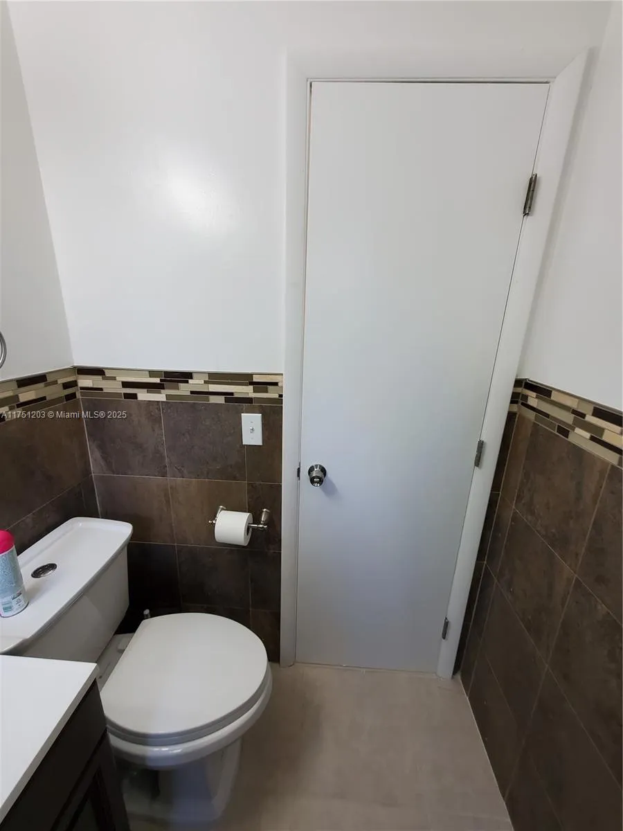 70 Nw 33rd St, Miami, Florida 33127, Miami, Florida 33127, ,Residential Income,For Sale,70 Nw 33rd St, Miami, Florida 33127,A11751203