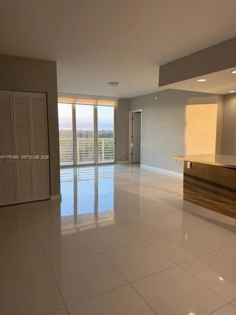 7661 Nw 107th Ave 512, Doral, Florida 33178, Doral, Florida 33178, 2 Bedrooms Bedrooms, ,2 BathroomsBathrooms,Residential,For Sale,7661 Nw 107th Ave 512, Doral, Florida 33178,A11751882