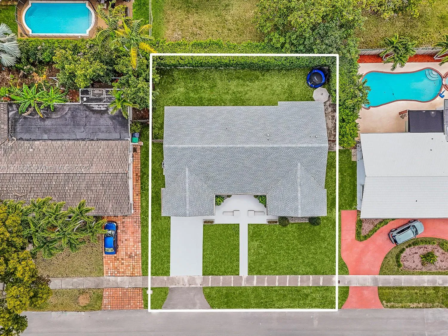 9620 Sw 77th St, Miami, Florida 33173, Miami, Florida 33173, 3 Bedrooms Bedrooms, ,2 BathroomsBathrooms,Residential,For Sale,9620 Sw 77th St, Miami, Florida 33173,A11746565