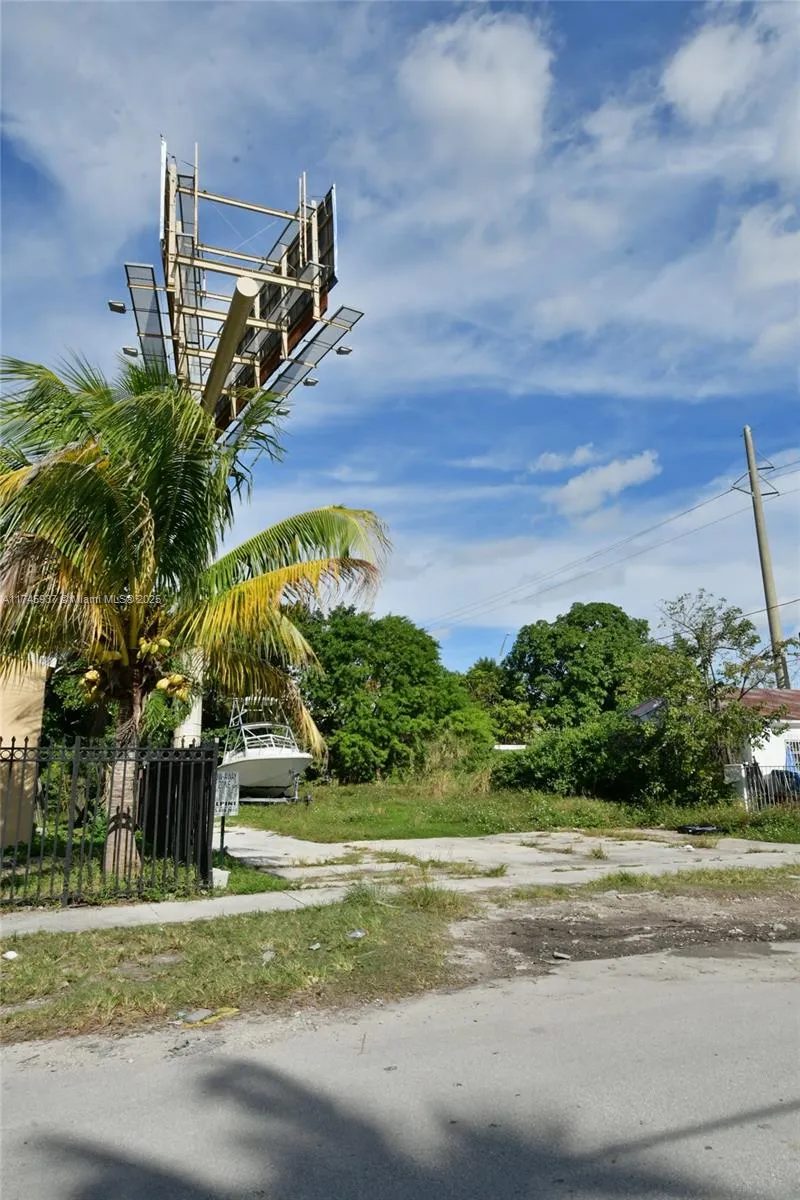 321 Nw 37th St, Miami, Florida 33127, Miami, Florida 33127, ,Land,For Sale,321 Nw 37th St, Miami, Florida 33127,A11745937