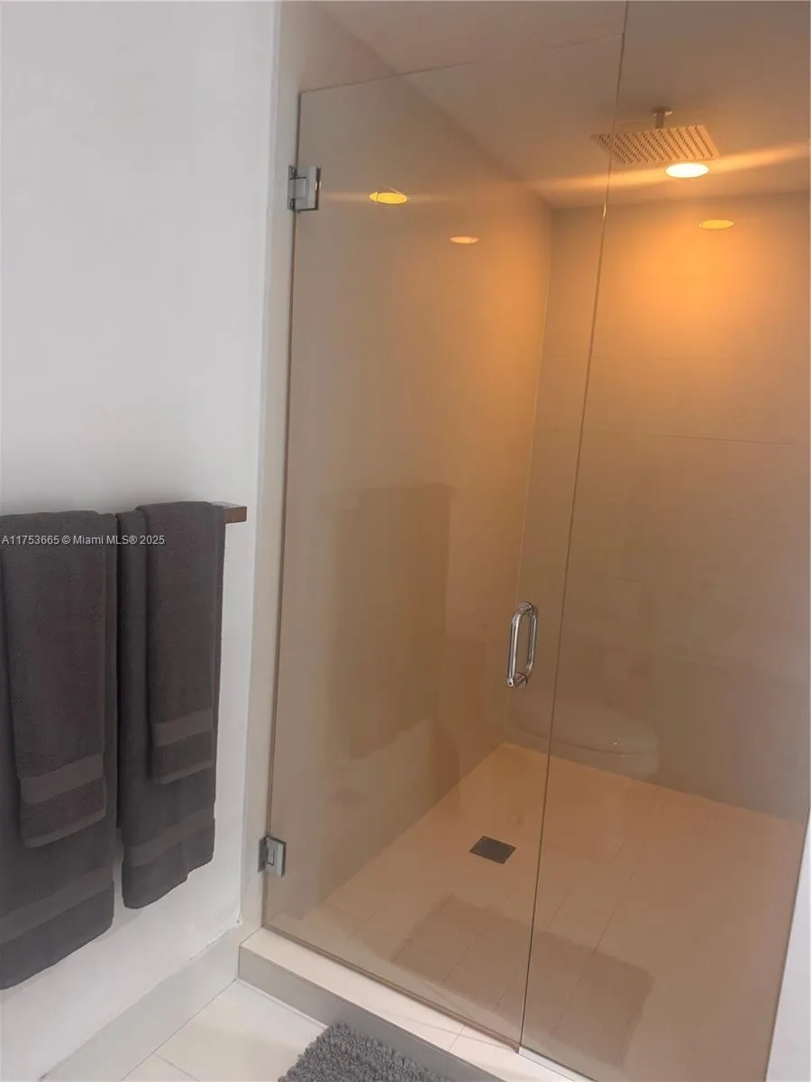 121 Ne 34th St 1904, Miami, Florida 33137, Miami, Florida 33137, 2 Bedrooms Bedrooms, ,2 BathroomsBathrooms,Residential Lease,For Rent,121 Ne 34th St 1904, Miami, Florida 33137,A11753665