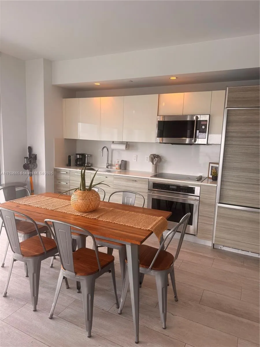 121 Ne 34th St 1904, Miami, Florida 33137, Miami, Florida 33137, 2 Bedrooms Bedrooms, ,2 BathroomsBathrooms,Residential Lease,For Rent,121 Ne 34th St 1904, Miami, Florida 33137,A11753665