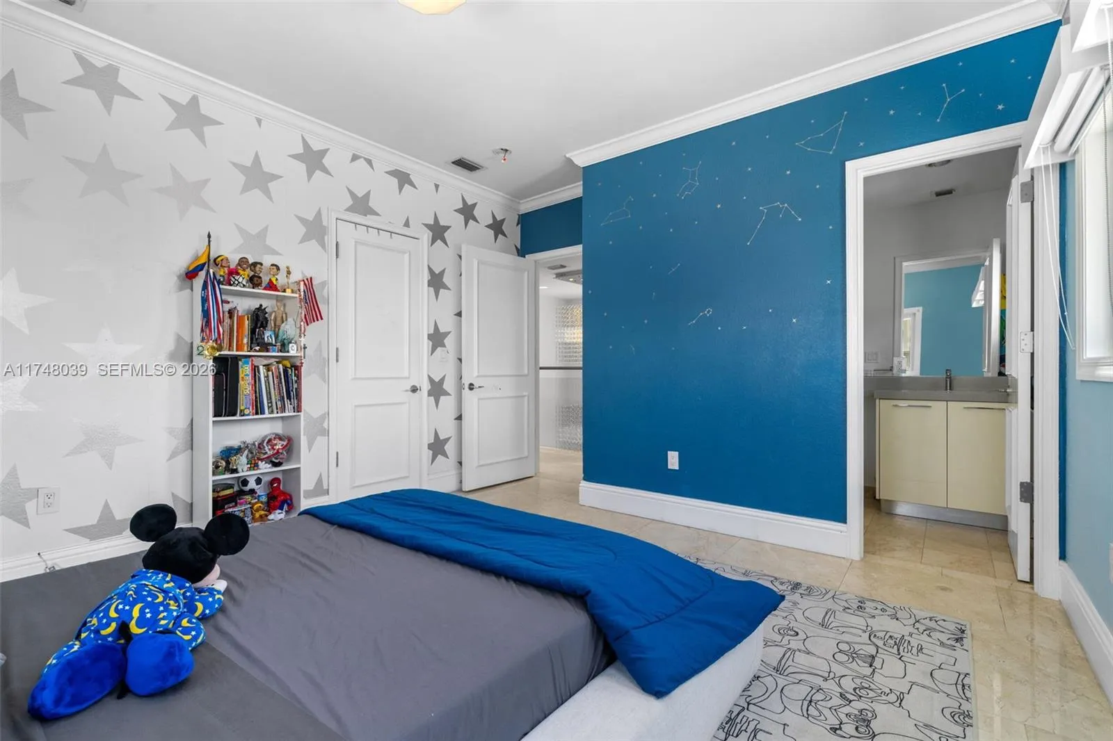 6 Coconut Ln, Key Biscayne, Florida 33149, Key Biscayne, Florida 33149, 5 Bedrooms Bedrooms, 1 Room Rooms,7 BathroomsBathrooms,Residential,For Sale,6 Coconut Ln, Key Biscayne, Florida 33149,A11748039