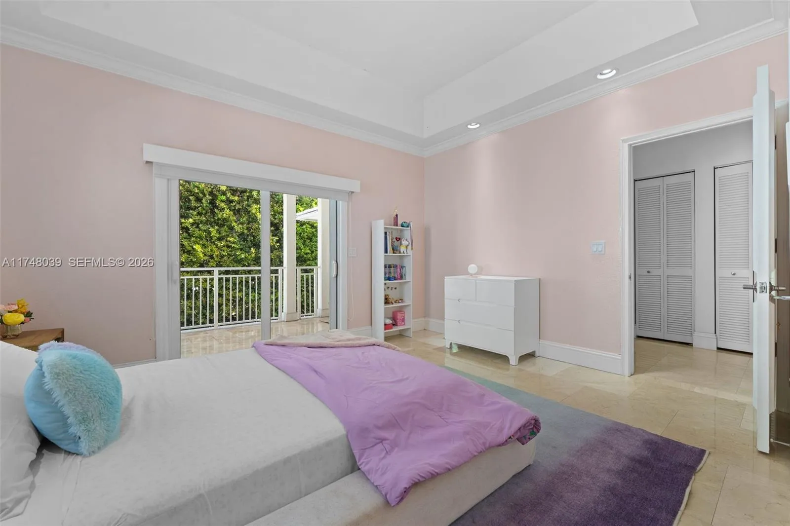 6 Coconut Ln, Key Biscayne, Florida 33149, Key Biscayne, Florida 33149, 5 Bedrooms Bedrooms, 1 Room Rooms,7 BathroomsBathrooms,Residential,For Sale,6 Coconut Ln, Key Biscayne, Florida 33149,A11748039