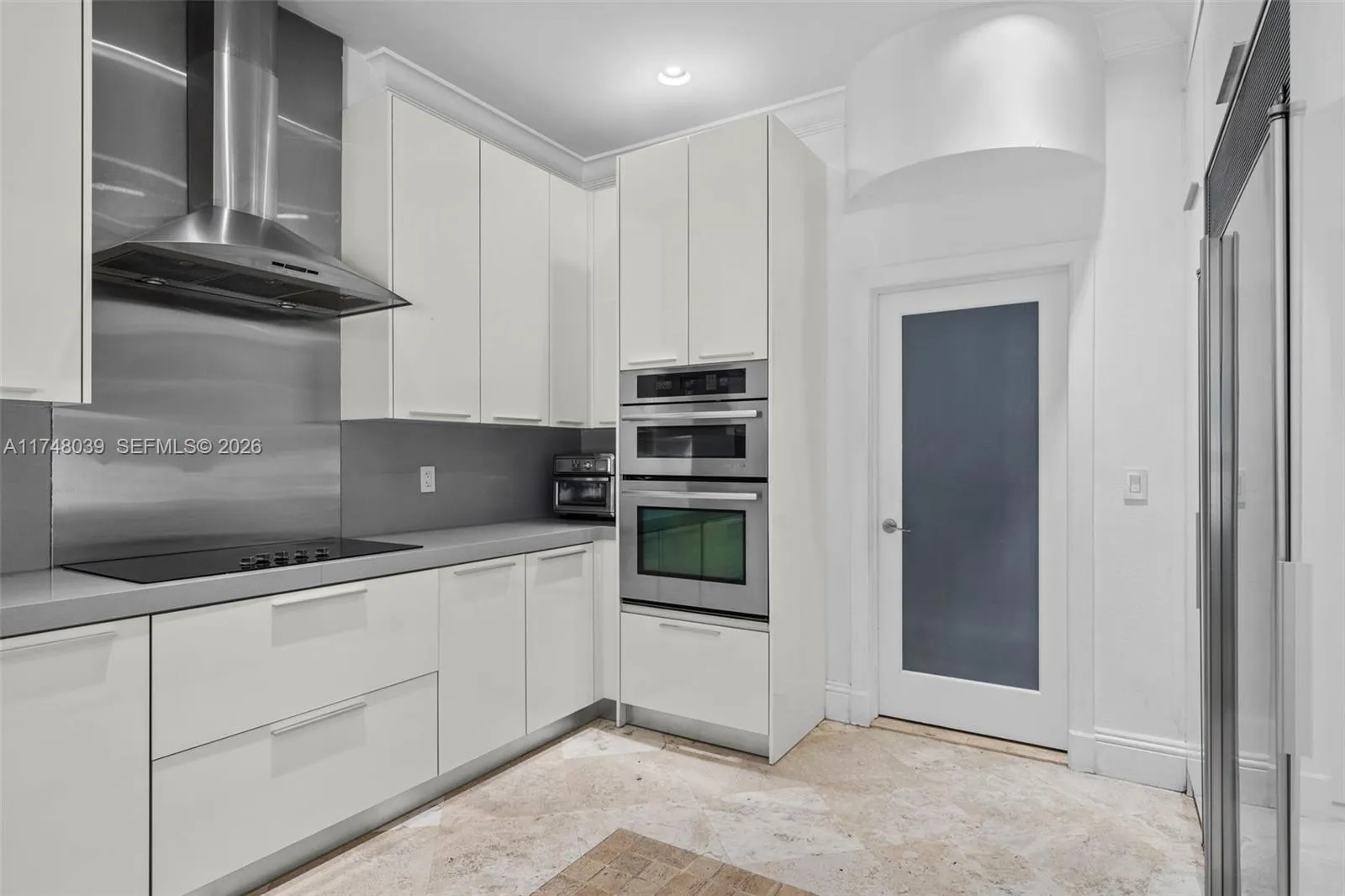 6 Coconut Ln, Key Biscayne, Florida 33149, Key Biscayne, Florida 33149, 5 Bedrooms Bedrooms, 1 Room Rooms,7 BathroomsBathrooms,Residential,For Sale,6 Coconut Ln, Key Biscayne, Florida 33149,A11748039