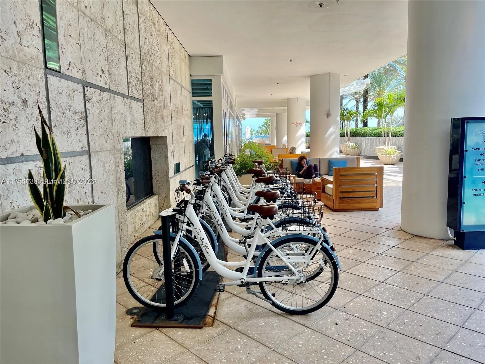 6801 Collins Ave 1403/door 0/1414, Miami Beach, Fl, Miami Beach, Florida 33141, 1 Bedroom Bedrooms, ,1 BathroomBathrooms,Residential Lease,For Rent,6801 Collins Ave 1403/door 0/1414, Miami Beach, Fl,A11754130