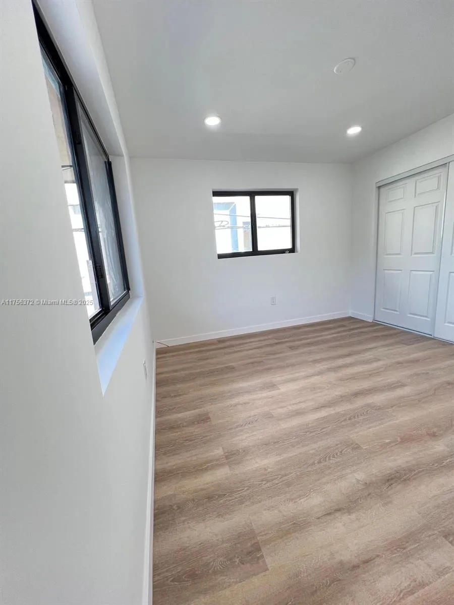 4227 Nw 5th St 8, Miami, Florida 33126, Miami, Florida 33126, 2 Bedrooms Bedrooms, ,1 BathroomBathrooms,Residential Lease,For Rent,4227 Nw 5th St 8, Miami, Florida 33126,A11756372