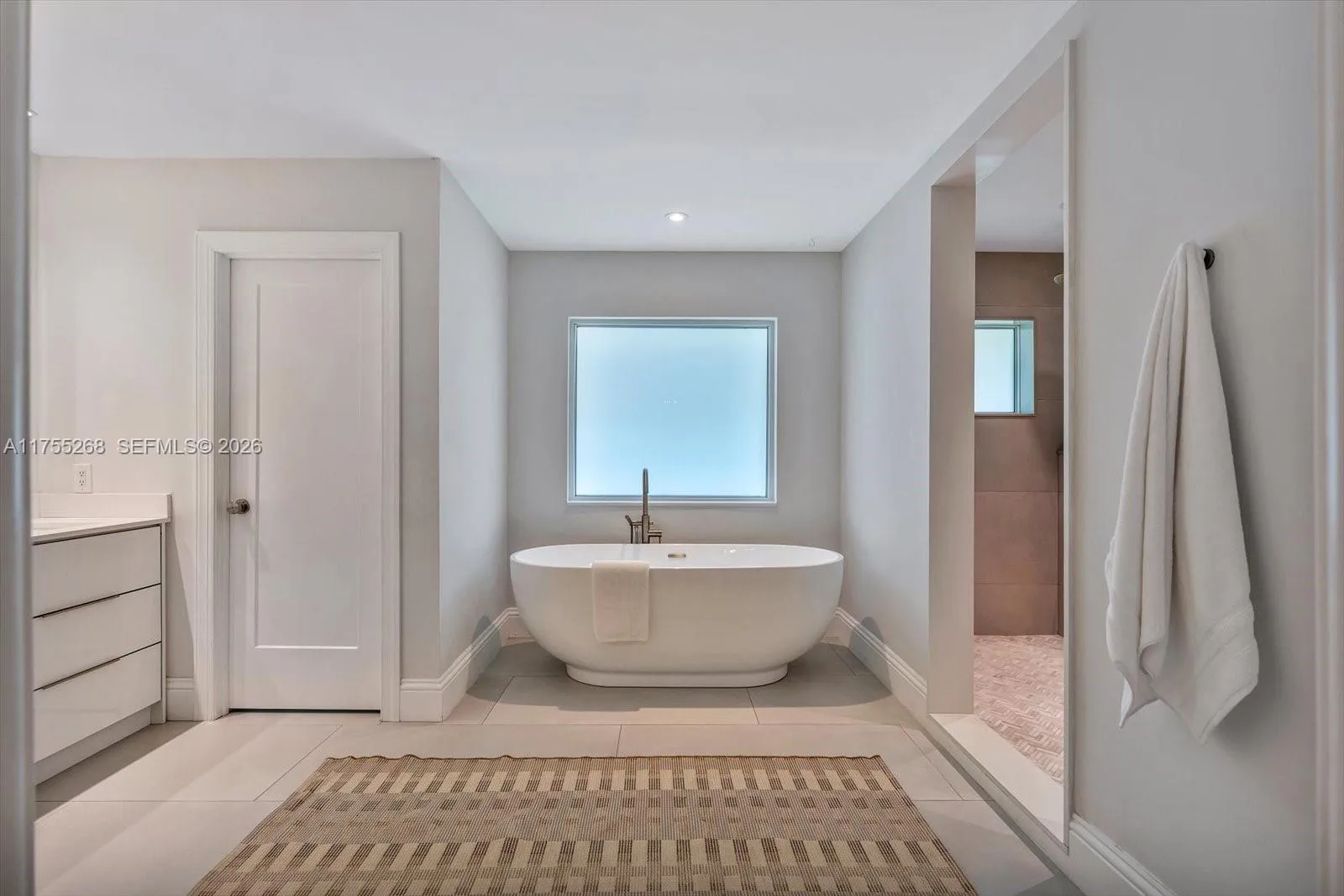 8513 Sw 169 Ter, Palmetto Bay, Florida 33157, Palmetto Bay, Florida 33157, 5 Bedrooms Bedrooms, ,3 BathroomsBathrooms,Residential,For Sale,8513 Sw 169 Ter, Palmetto Bay, Florida 33157,A11755268