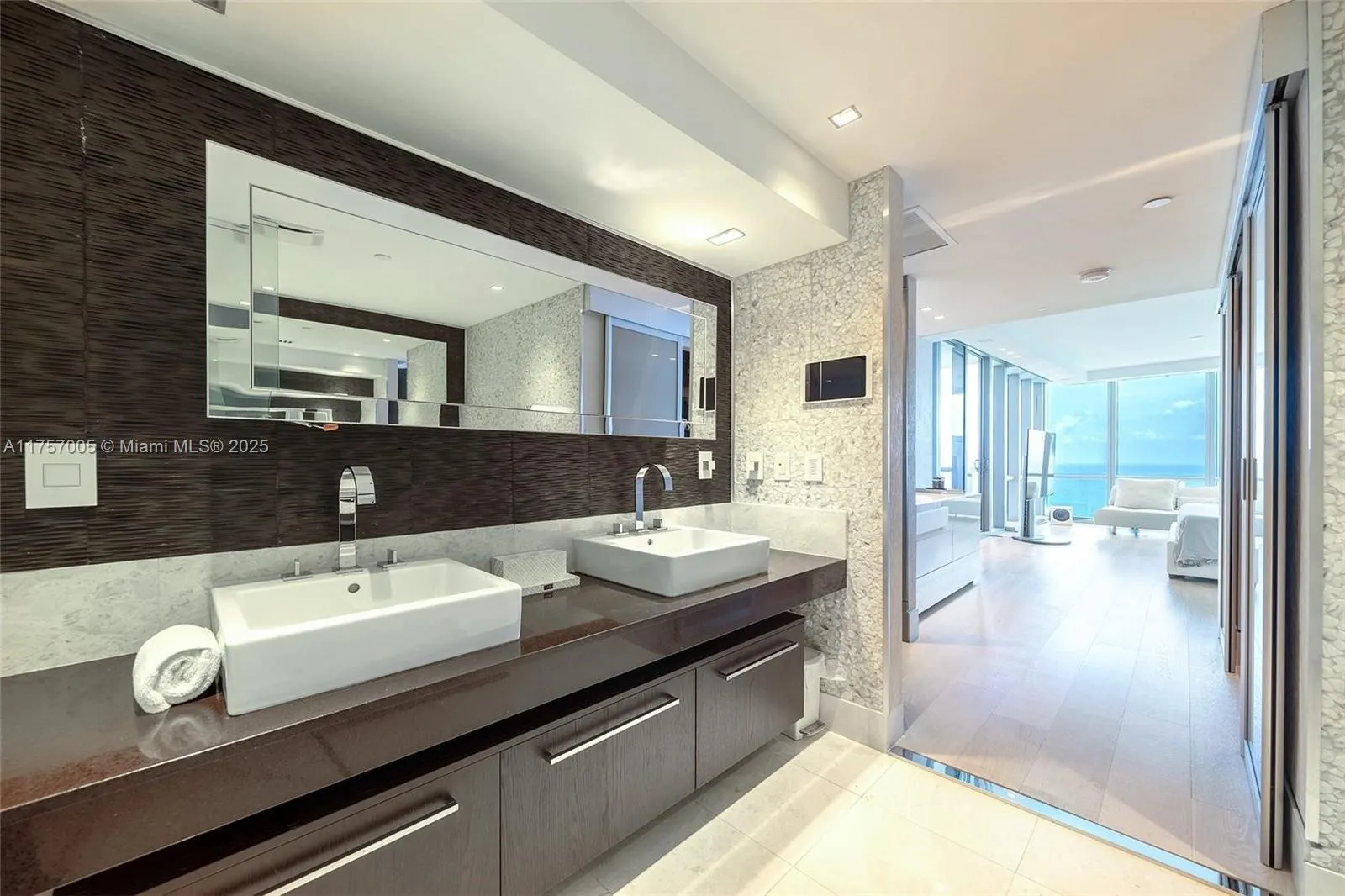 17121 Collins Ave 4208, Sunny Isles Beach, Florida, Sunny Isles Beach, Florida 33160, 4 Bedrooms Bedrooms, ,4 BathroomsBathrooms,Residential,For Sale,17121 Collins Ave 4208, Sunny Isles Beach, Florida,A11757005