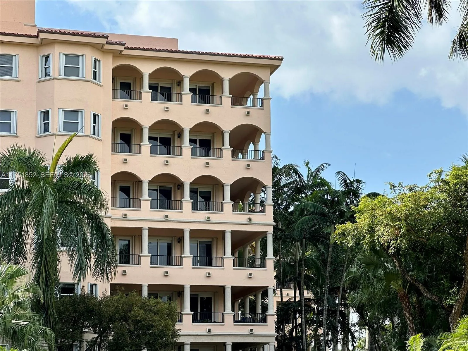 13633 Deering Bay Dr 256, Coral Gables, Florida 33, Coral Gables, Florida 33158, 3 Bedrooms Bedrooms, ,3 BathroomsBathrooms,Residential,For Sale,13633 Deering Bay Dr 256, Coral Gables, Florida 33,A11751852