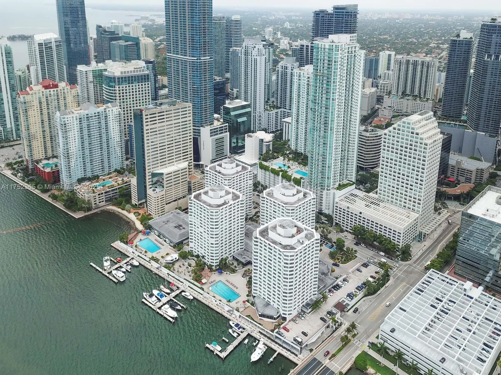 825 Brickell Bay Dr 246-3, Miami, Florida 33131, Miami, Florida 33131, ,Commercial Lease,For Rent,825 Brickell Bay Dr 246-3, Miami, Florida 33131,A11752365