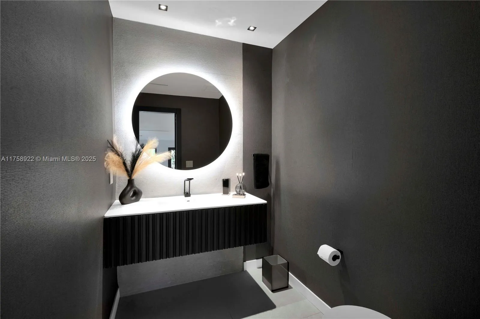 3760 S Douglas Rd, Miami, Florida 33133, Miami, Florida 33133, 3 Bedrooms Bedrooms, ,3 BathroomsBathrooms,Residential,For Sale,3760 S Douglas Rd, Miami, Florida 33133,A11758922